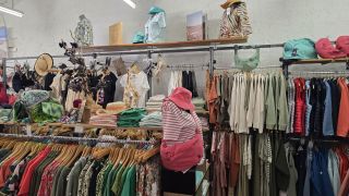 Boutique-2025-29.jpg